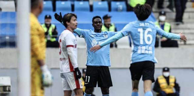 huatihui-60126名球迷见证！马莱莱传射英博迎来中超首胜