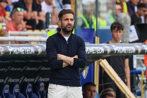 米体：法布雷加斯将留在科莫，继续执教球队至少一年