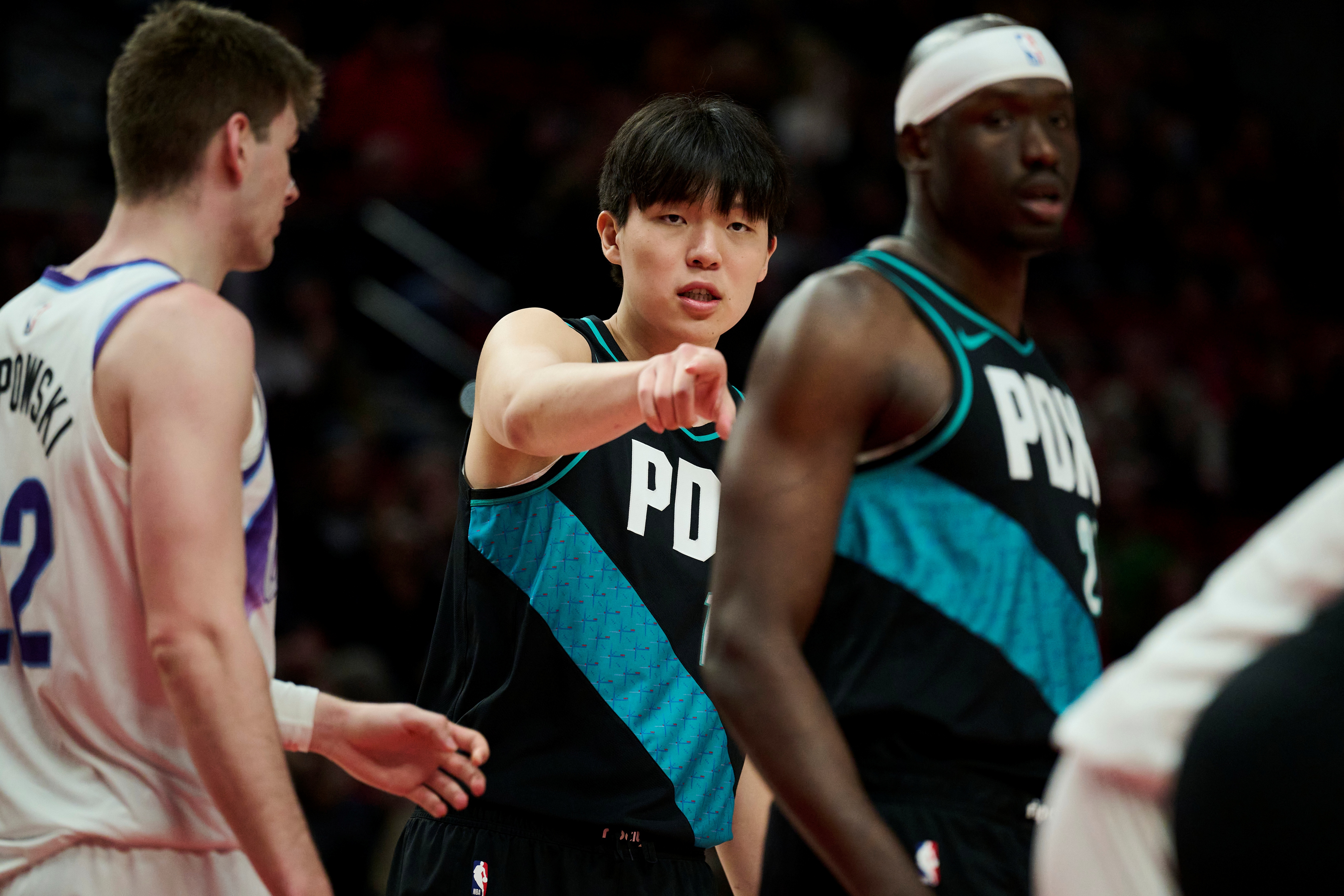 huatihui-解说：杨瀚森还是有进步 最起码让斯普利特敢于尝试了双塔试验